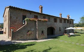 Apartment On Farm Amidst The Umbrian Hills